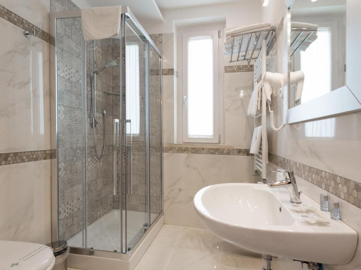 Buono Hotel Νάπολη Εξωτερικό φωτογραφία