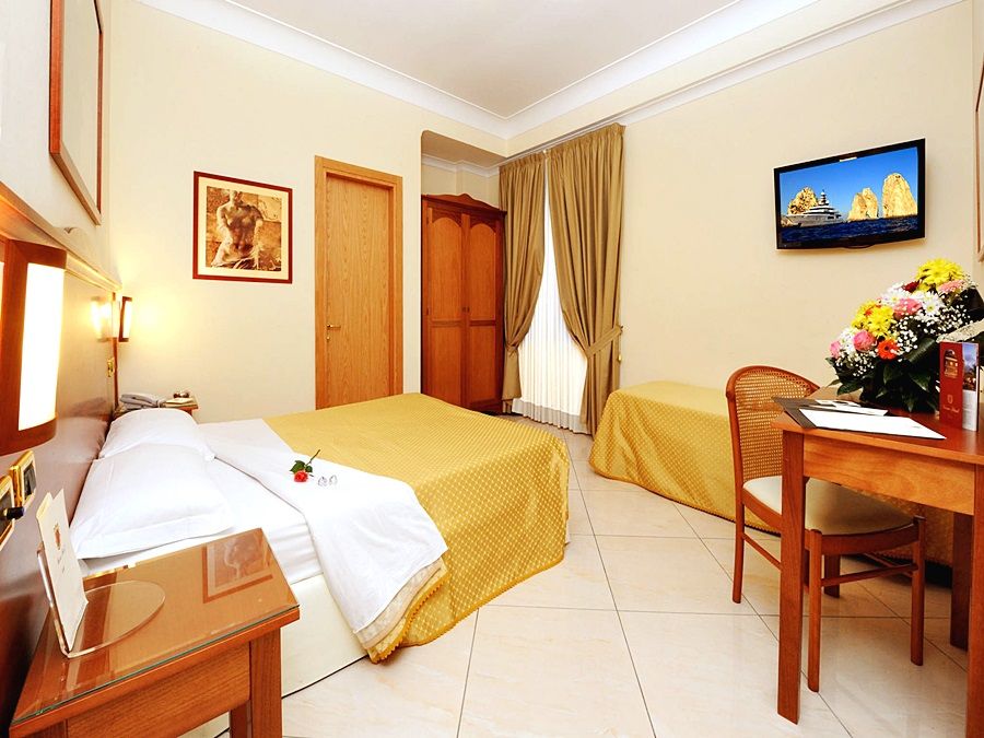 Buono Hotel Νάπολη Εξωτερικό φωτογραφία
